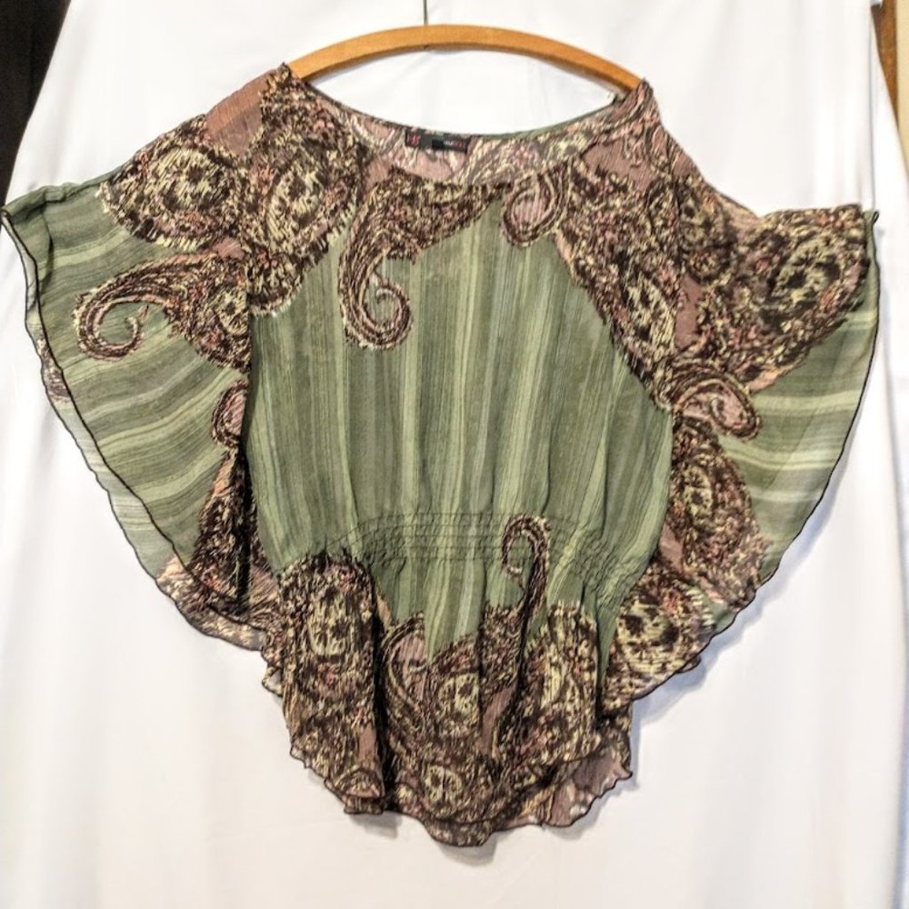 WOMAN'S BOHO STYLE TOP